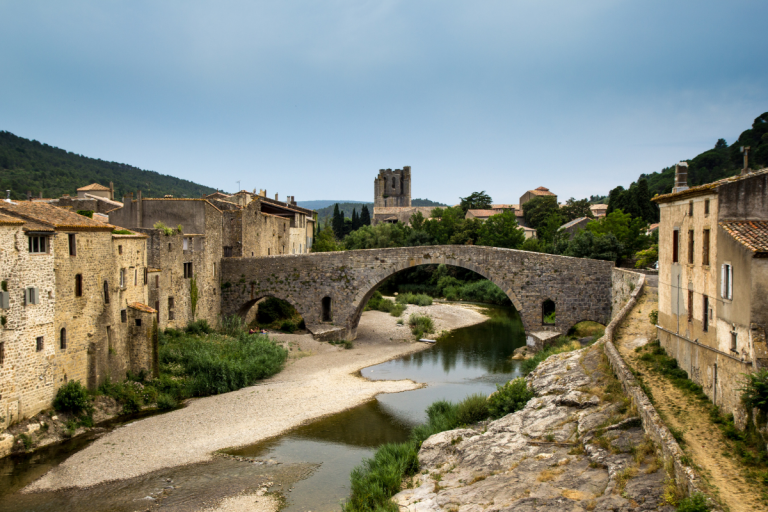 Top 9 des plus beaux villages autour de Narbonne à voir en 2025 Chéri