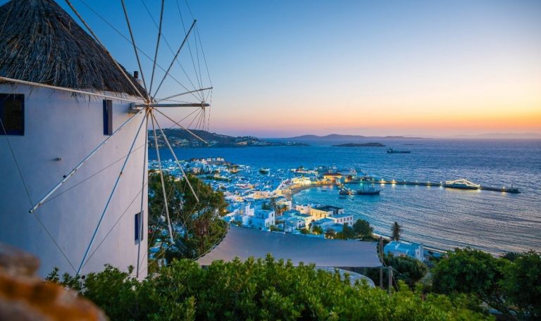 santorin-ou-mykonos