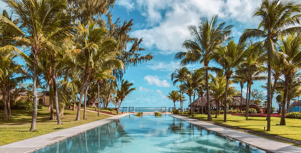 OUTRIGGER Mauritius Beach Resort