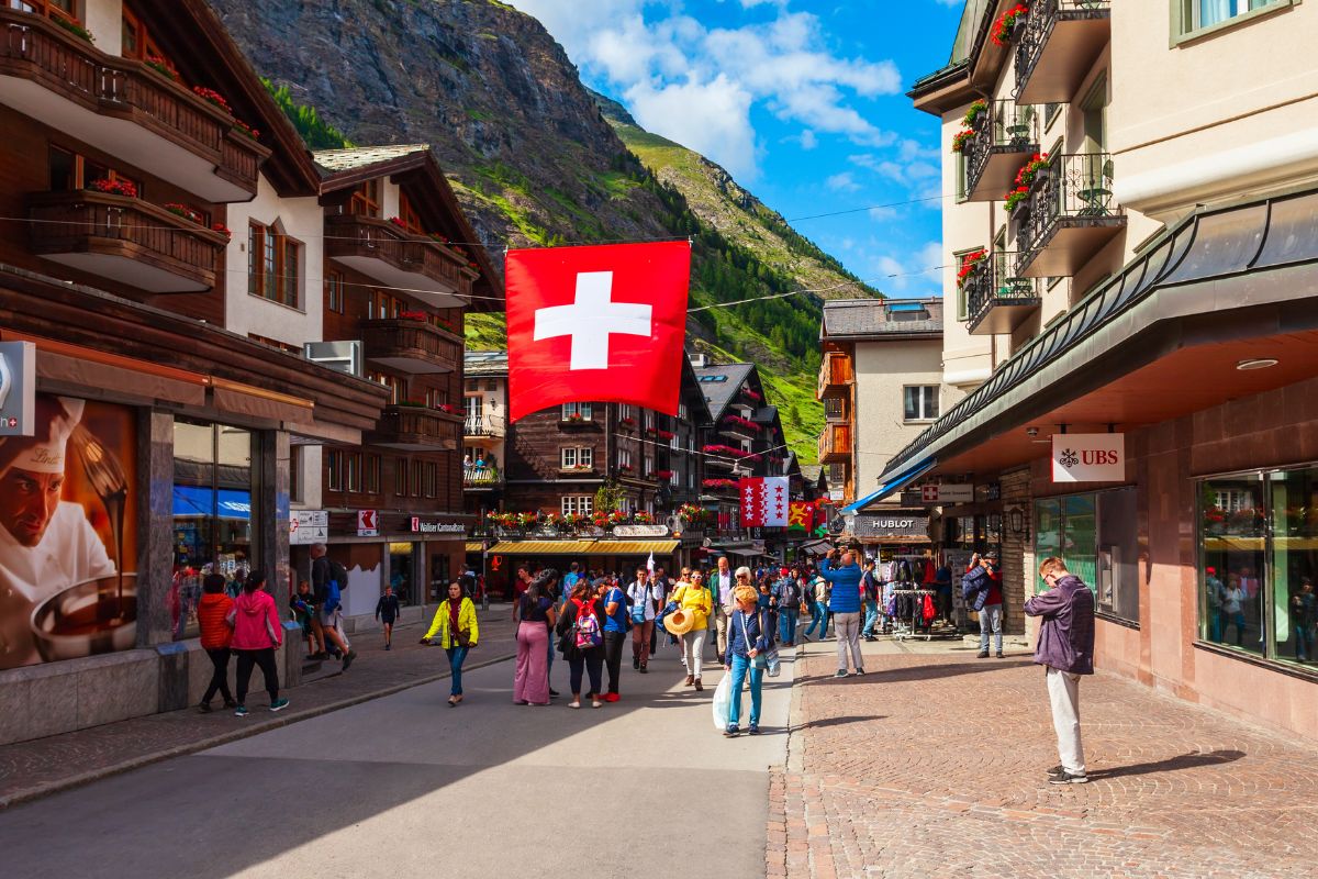 Vacances d’été en Suisse en 2024 : Le guide complet pour voyager !