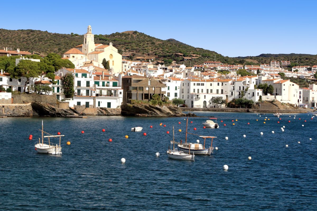 Cadaqués : La plus belle ville de Costa Brava en 2024