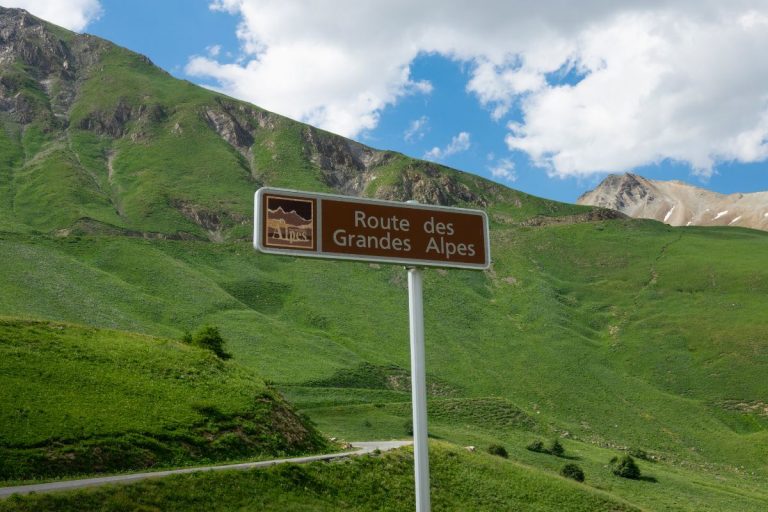 Road Trip sur la route des Grandes Alpes : Notre itinéraire 2024