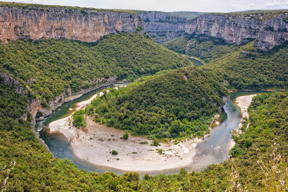 Ou se trouve l’Ardèche sur la carte de France ?