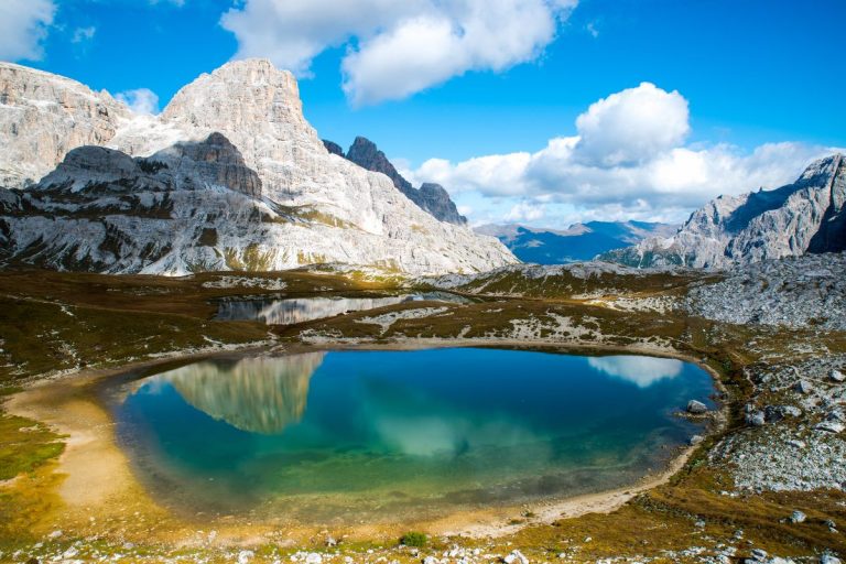 Les plus beaux lacs des Dolomites à voir en 2024