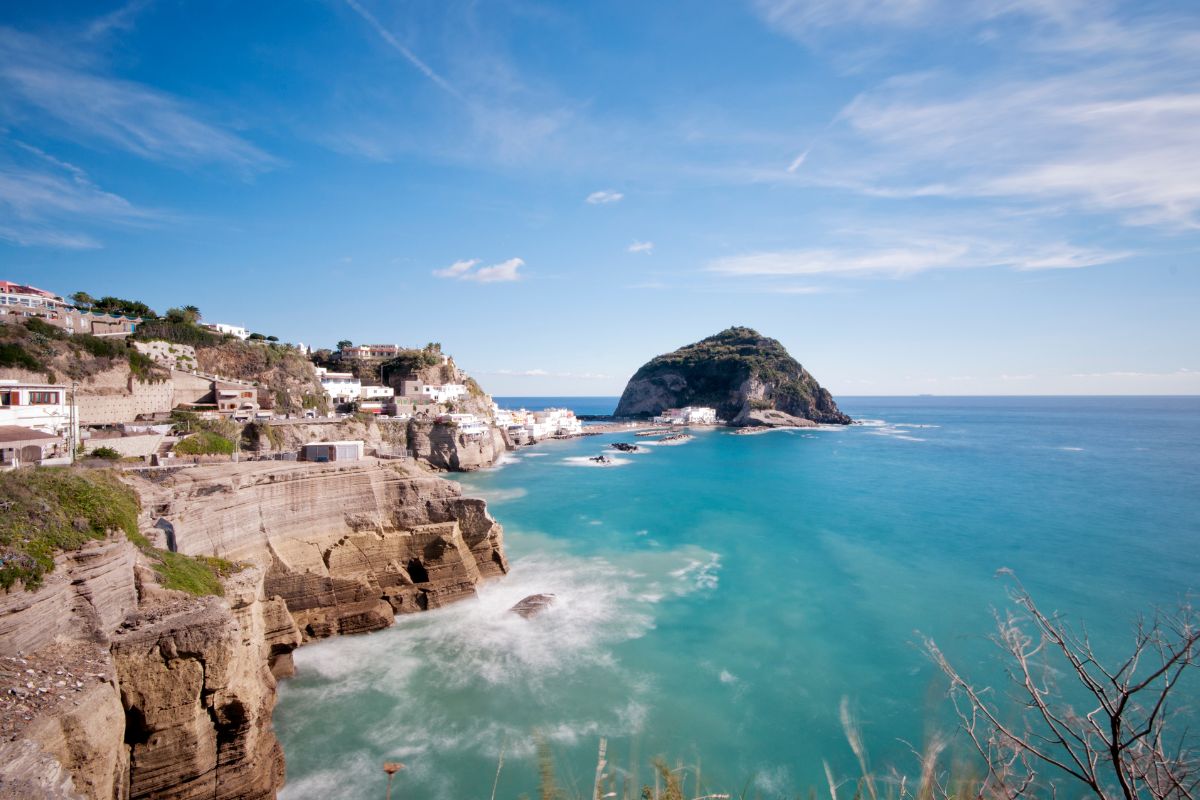 Comment faire pour visiter Ischia en 2024 ?