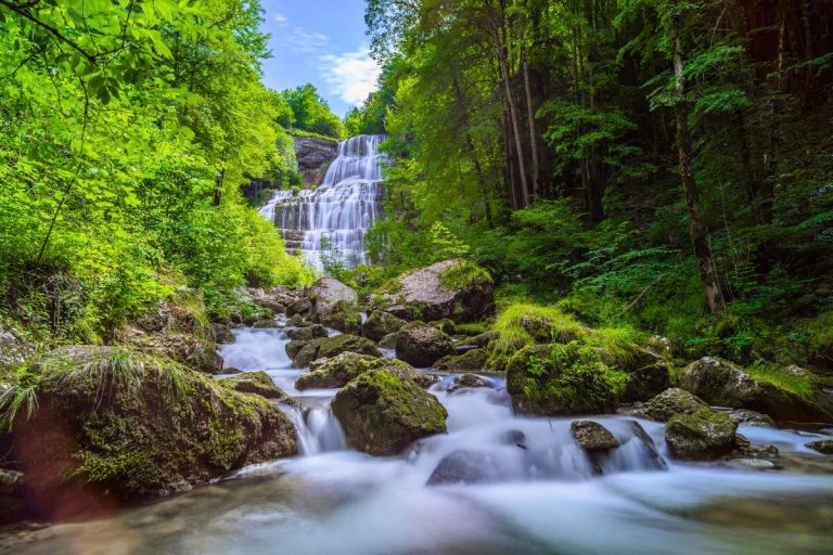 Lieux loin des foules et pas cher en France