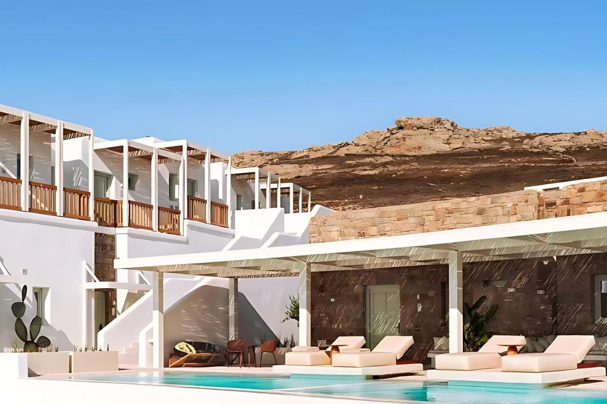 YI Hotel Mykonos 4*