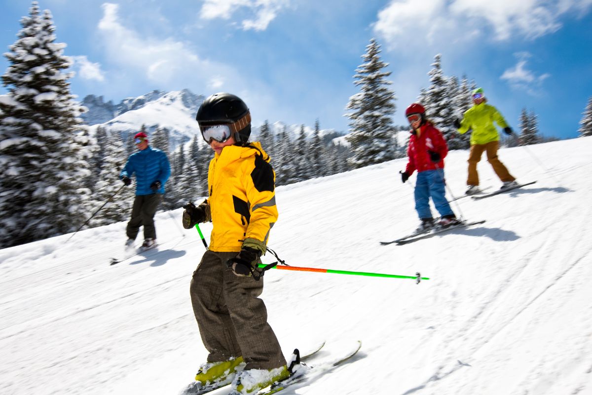 Ski en Février 2025 : Les meilleures stations pour un séjour en famille