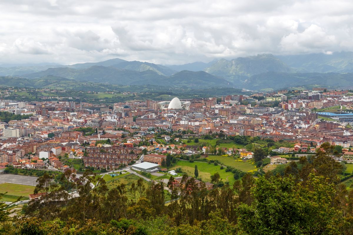 Top 8 des meilleurs endroits où loger à Oviedo en 2024