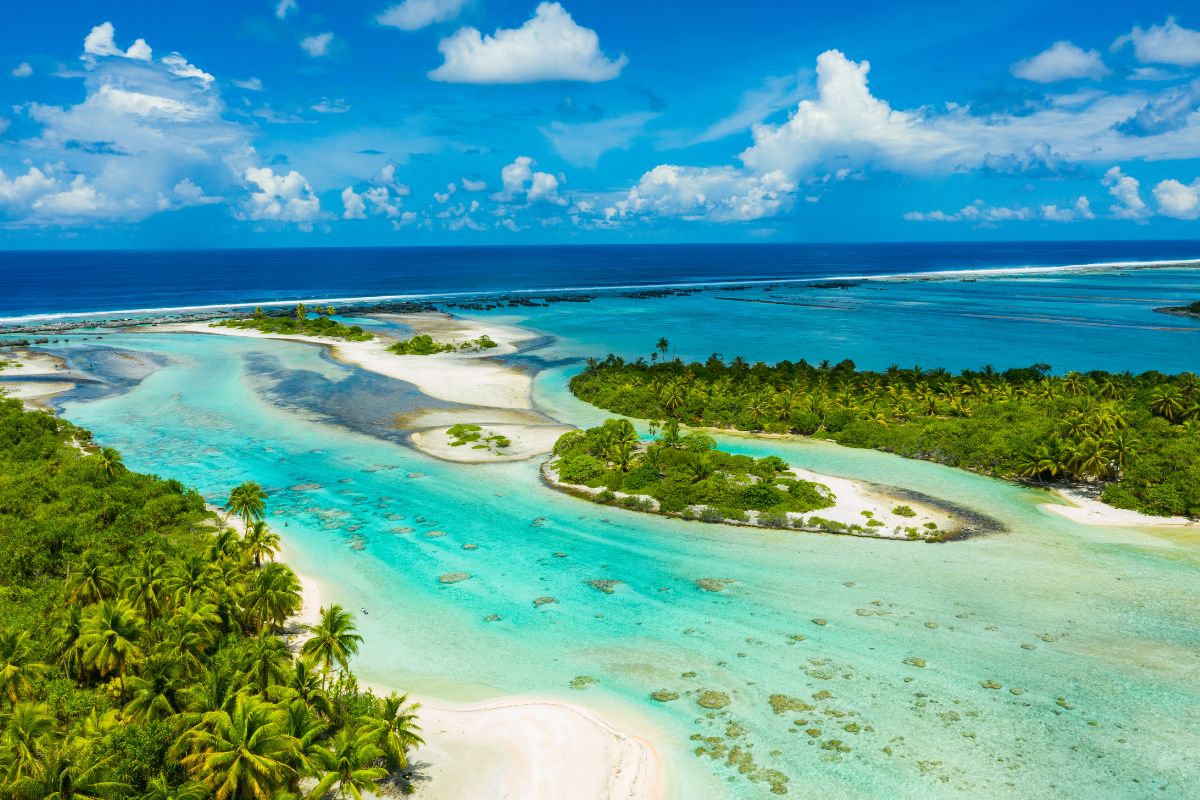 Voyage de 2 personnes à Tahiti : A combien s’attendre en 2025 ?