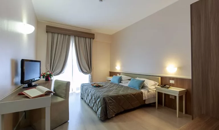 Hotel Mirasole International 4*