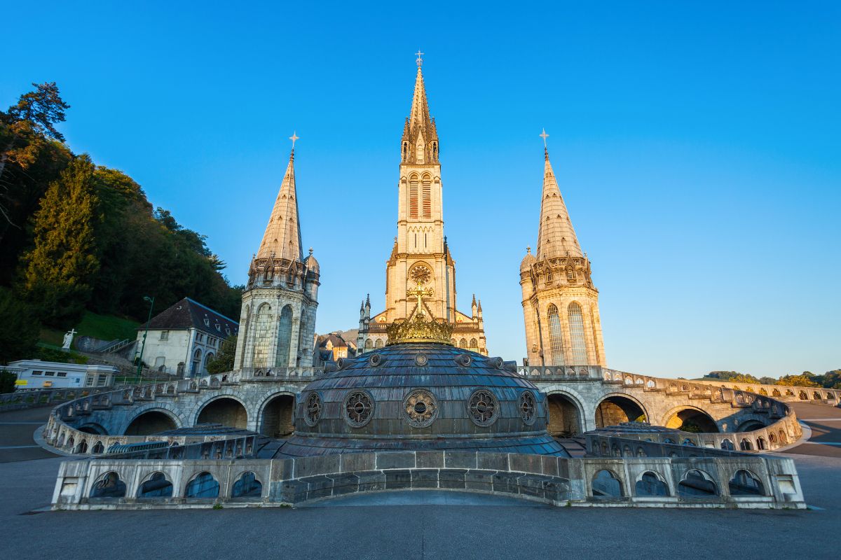 Lourdes