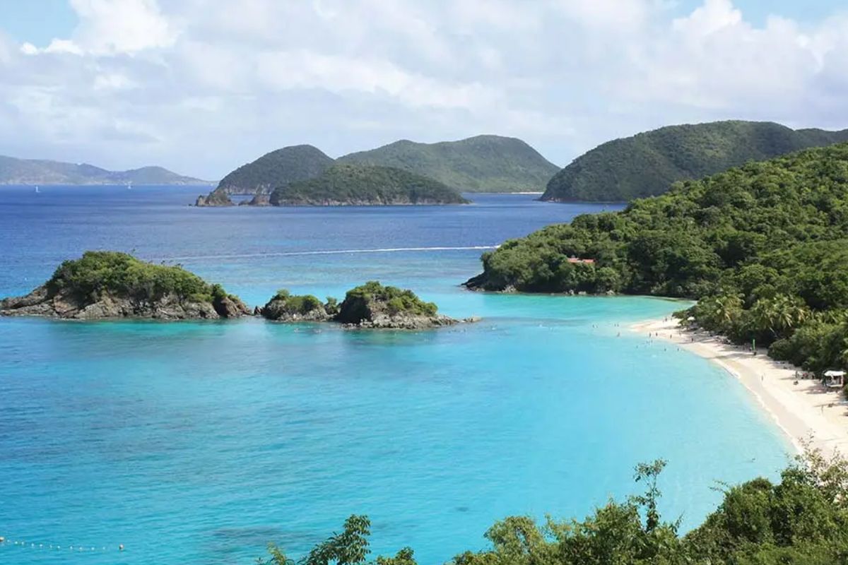 Trunk Bay : Élue plus belle plage du monde à l’instant