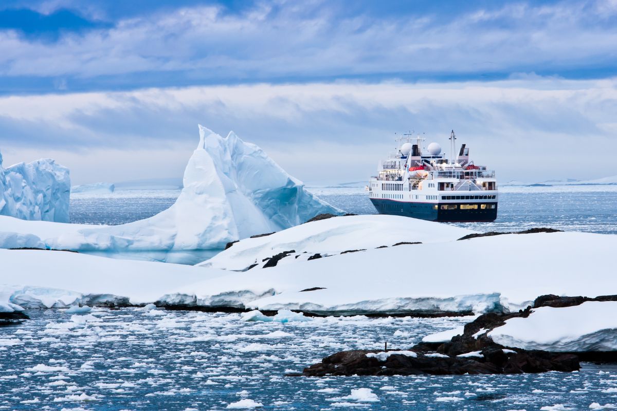 Quel prix espérer pour un voyage en Antarctique en 2025 ?