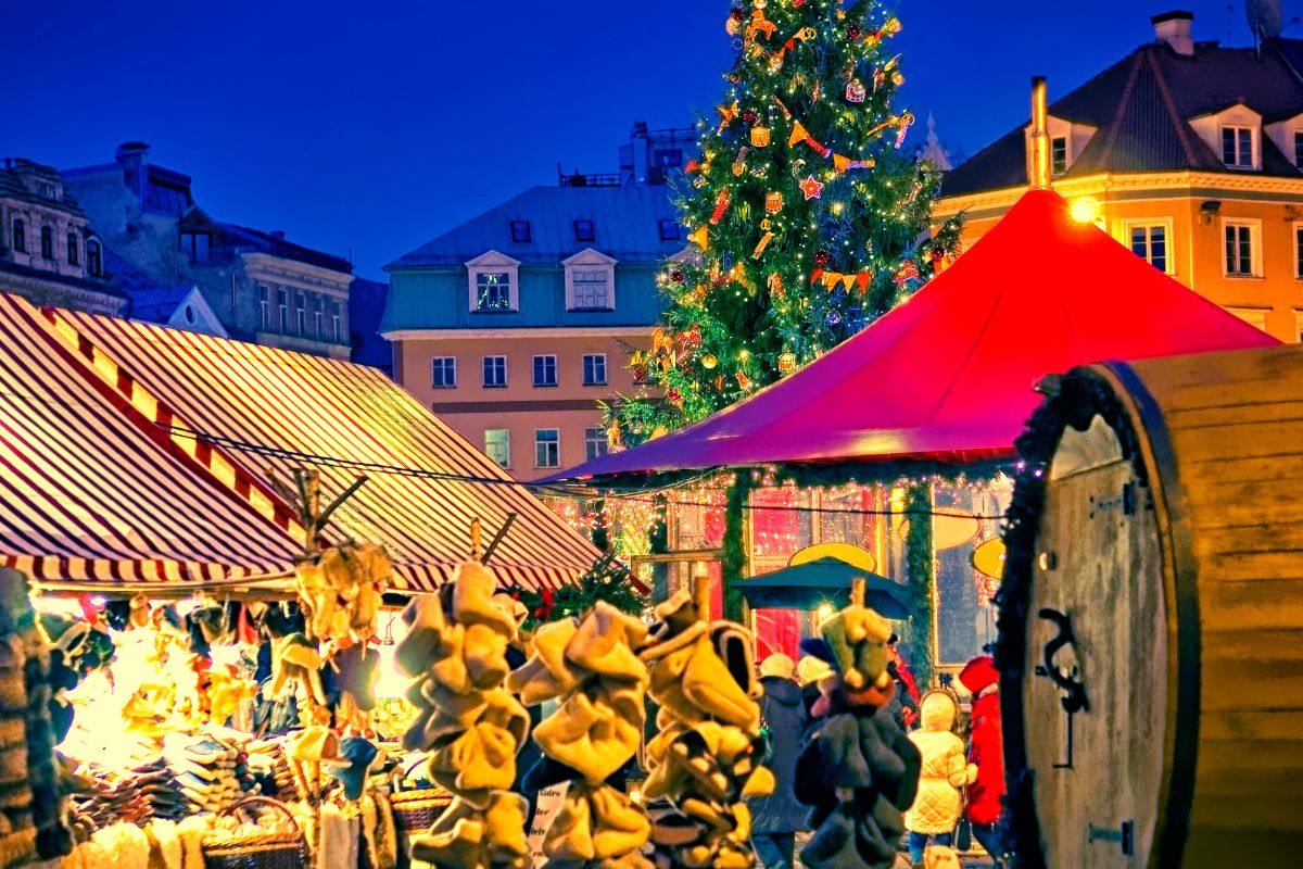 Top 5 des plus beaux marchés de Noël à voir en Bus en 2024