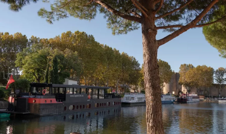 La péniche Aigues Mortes