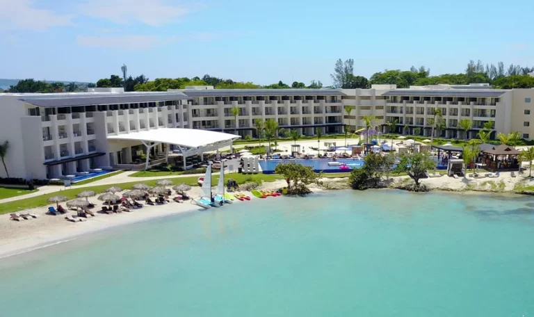 Royalton Negril 5*