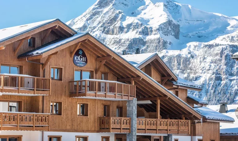 Résidence Boutique CGH Les Chalets de Léana 5*