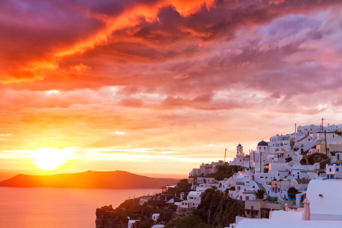 Comment faire pour visiter l'Imerovigli à Santorin ?