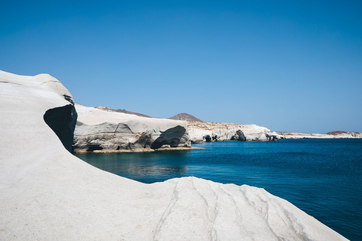 Milos : Le guide pratique de cette île Grecque