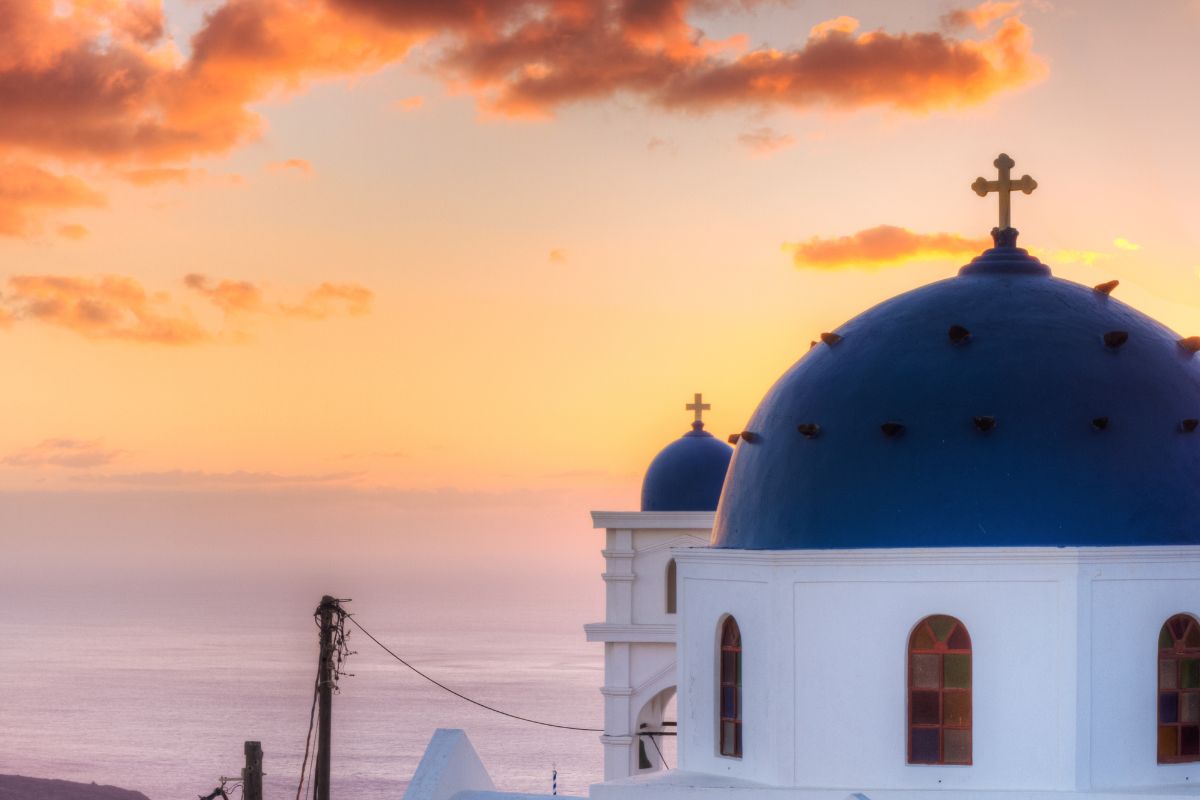 Comment faire pour visiter l'Imerovigli à Santorin ?