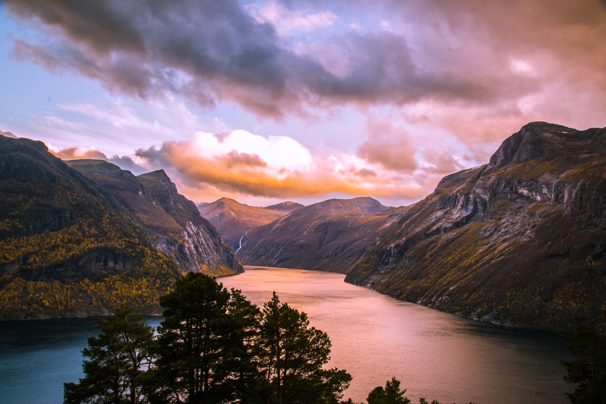 Les 10 plus beaux fjords de Norvège à découvrir l’Hiver