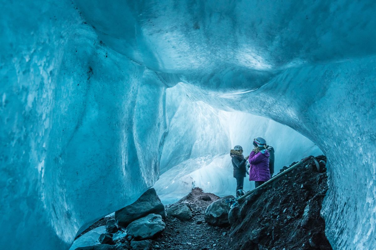 Comment aller visiter les grottes de glace en Islande ?